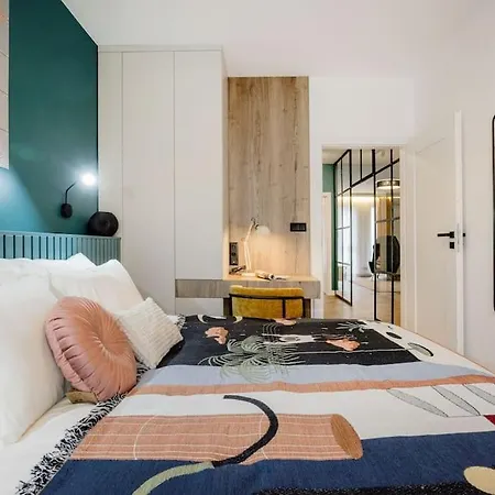 K11 Designer Boutique Loft Apartment Budapest