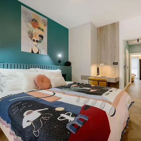 K11 Designer Boutique Loft Apartment Budapest