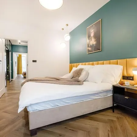 K11 Designer Boutique Loft Budapest